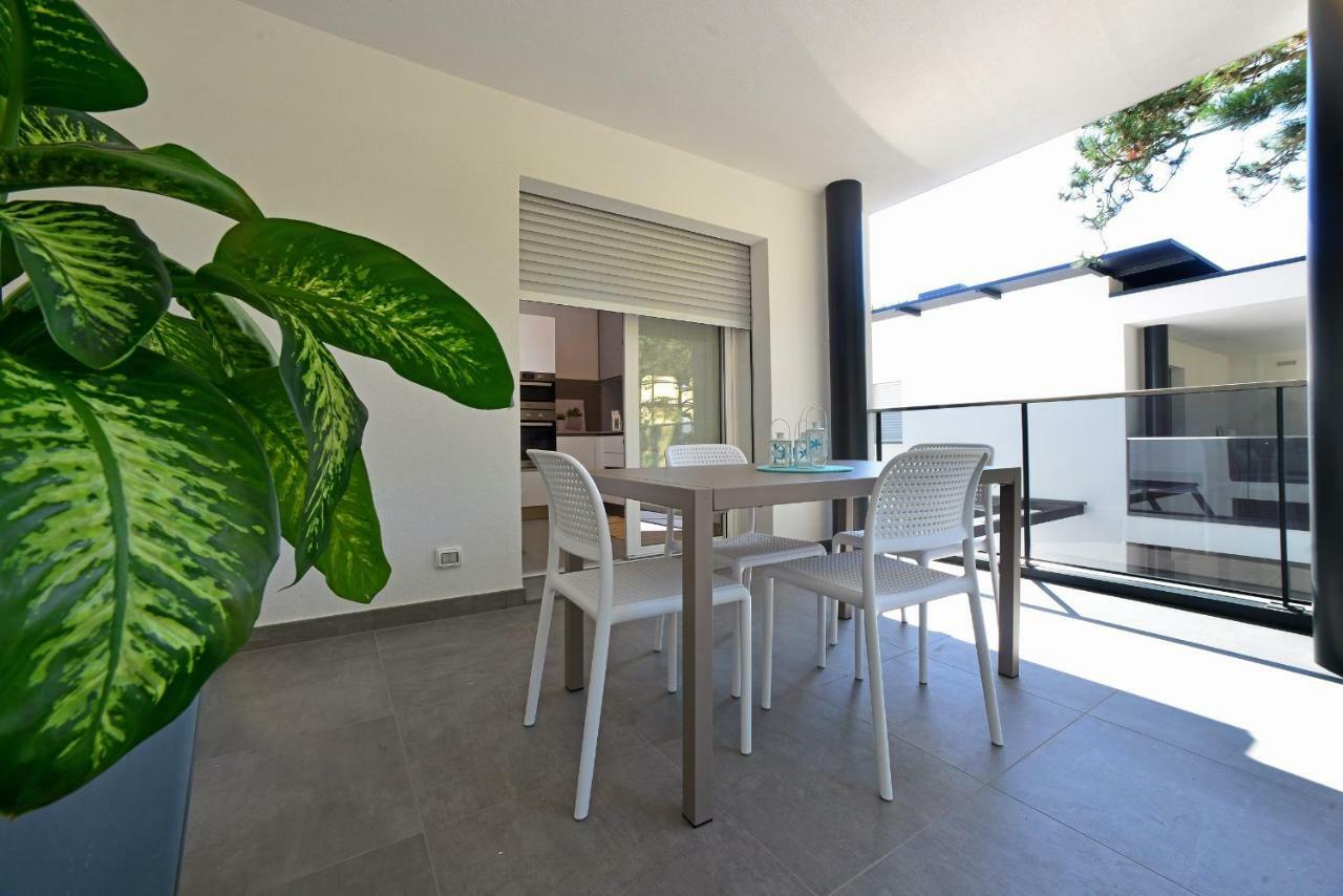 Residence Due Perle Lignano Sabbiadoro Ngoại thất bức ảnh